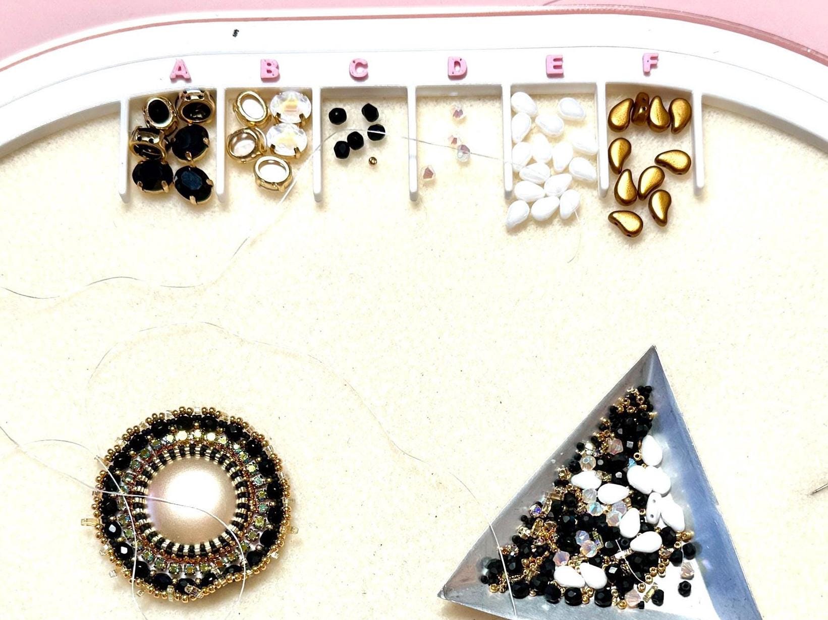 Bead Station | DESK